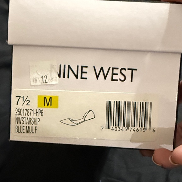 Nine West silky flat shoe. 7.5 - Picture 9 of 9